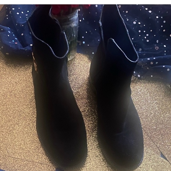 TORY BURCH Frm ITALY SUEDE BLK GOLD GORG Boots 8M FLAWED - Picture 3 of 6